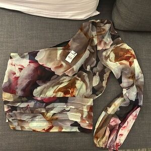 Express One-Shoulder Top